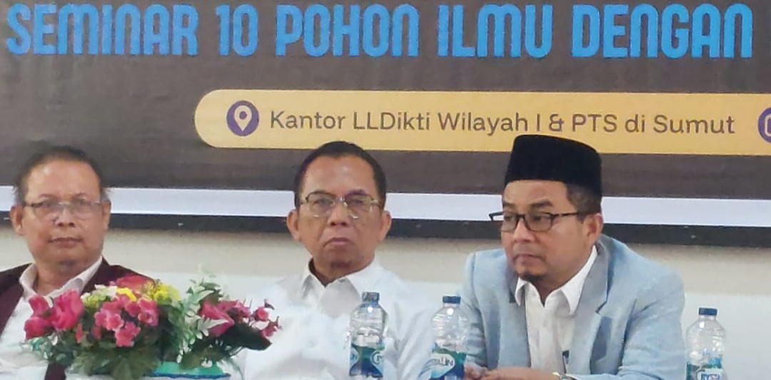 Prof Kusbianto (tengah) saat menjadi narasumber pada seminar nasional 10 Pohon Ilmu LLDikti Wilayah I.