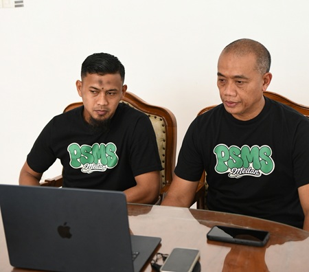IMG_6495 (1).JPG Pelatih PSMS Medan, Eko Purdjianto (kanan)