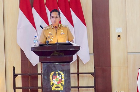Rico Waas: Penanggulangan Kemiskinan Jangan hanya Hitung dari Bantuan
